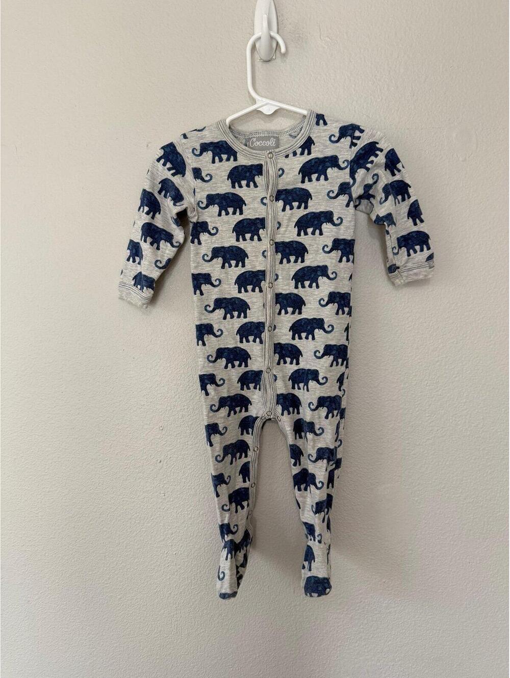 Coccoli elephant footie 6m 
Walkers feet (dingy feet)